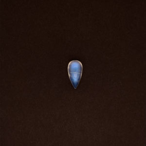 Fine Blue Sheen Moonstone - M0426